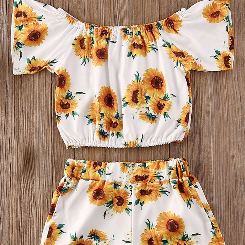 Sunflower Short Sleeve Crop Top & Shorts 2pcs Little Girl Outfit